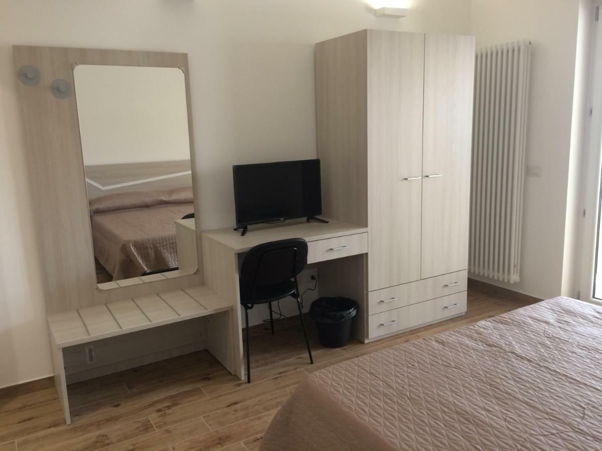 Residence Al Pino Матера Екстер'єр фото