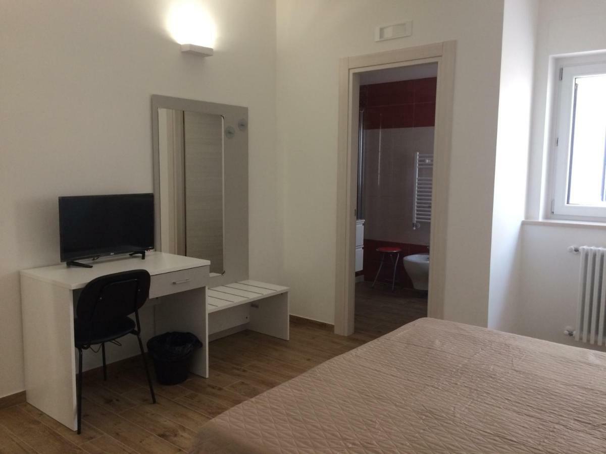 Residence Al Pino Матера Екстер'єр фото